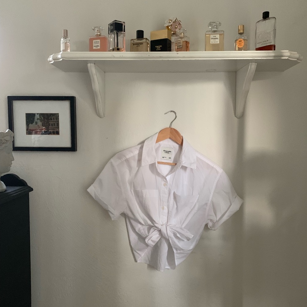 A&F crop button-down